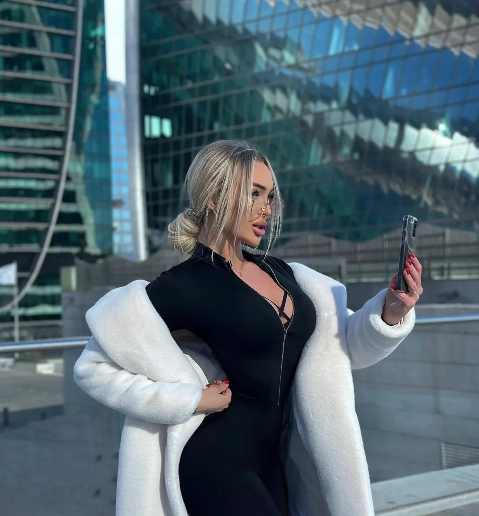 Isabella - Premium Escort Model Mallorca | Vip Escorts Mallorca