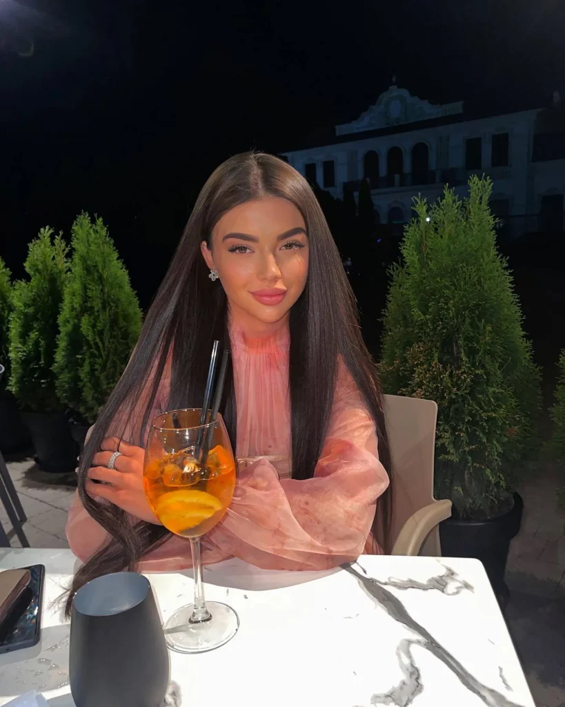 Paige - Premium Escort Model Mallorca | Vip Escorts Mallorca
