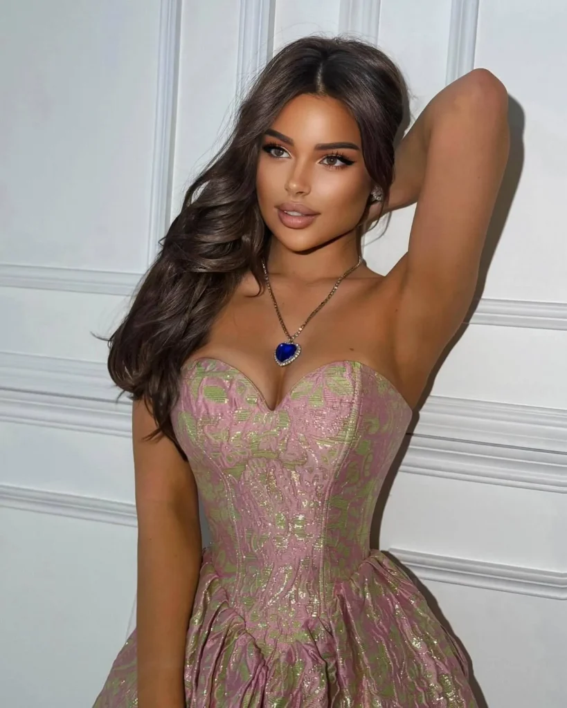 Ruth - Premium Escort Model Mallorca | Vip Escorts Mallorca